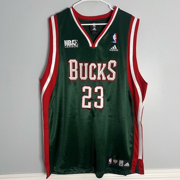 Milwaukee Bucks Jersey NBA Entertainment League Mens 48 Green Adidas Celeb Game - Picture 1 of 9